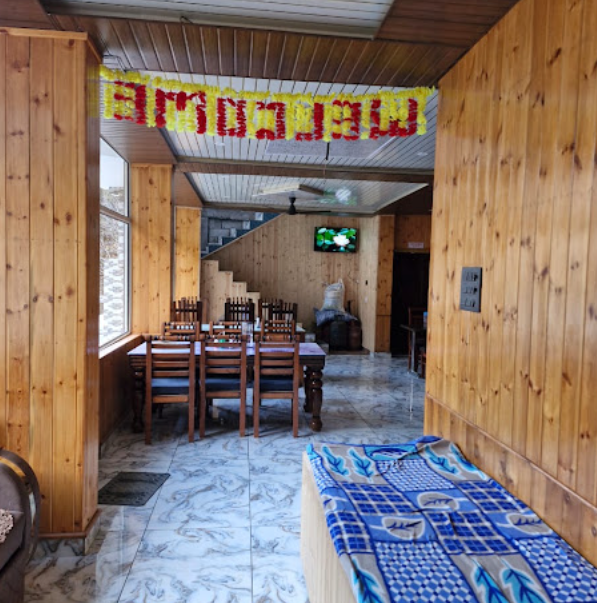 Common dining and lounge area